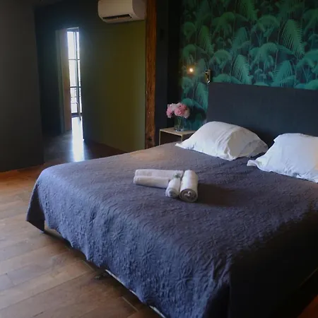 Maranatha, Front De Avec Aparthotel 4*