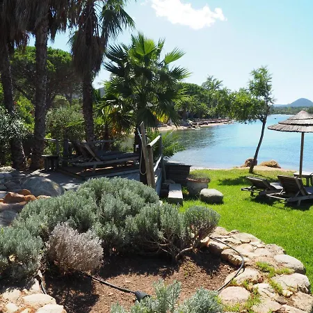 Lejlighedshotel Maranatha, Front De Avec