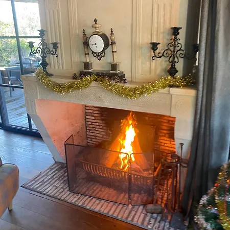 Maranatha, Front De Avec ポルトヴェッキオ