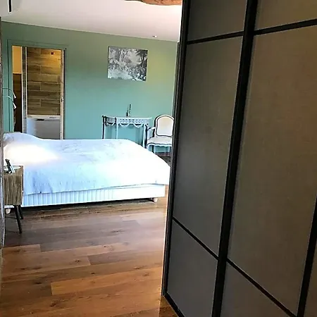 Maranatha, Front De Avec Aparthotel 4*