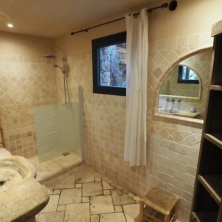 Lejlighedshotel Maranatha, Front De Avec Porto-Vecchio (Corsica)