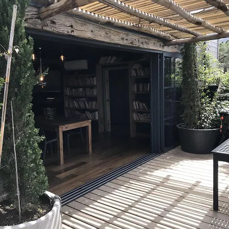 Maranatha, Front De Avec ポルトヴェッキオ