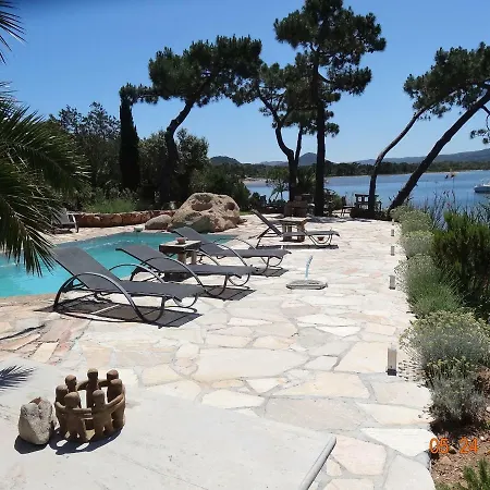 Maranatha Pieds Dans L Eau 4* Porto-Vecchio (Corsica)