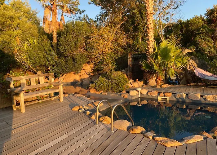 Aparthotel Maranatha, Front De Avec