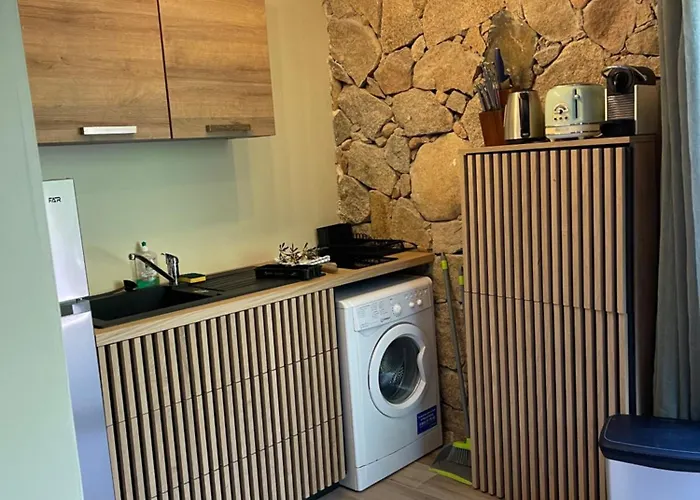 Maranatha, Front De Avec 4*