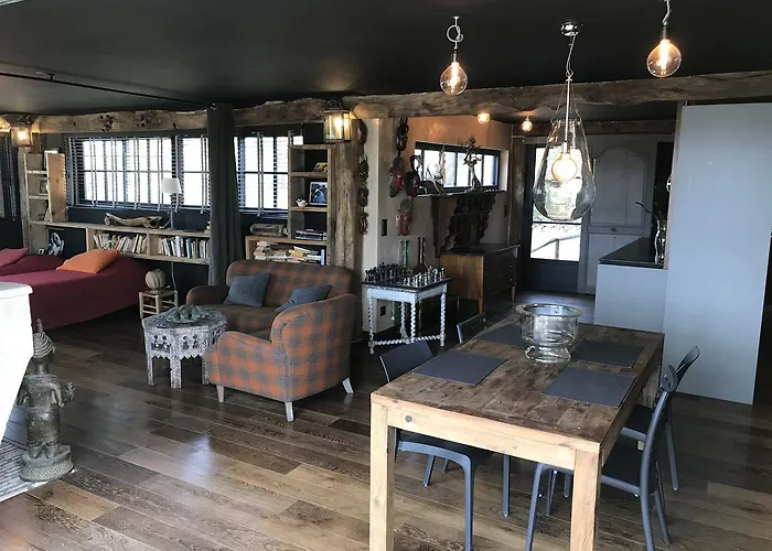 Maranatha, Front De Avec