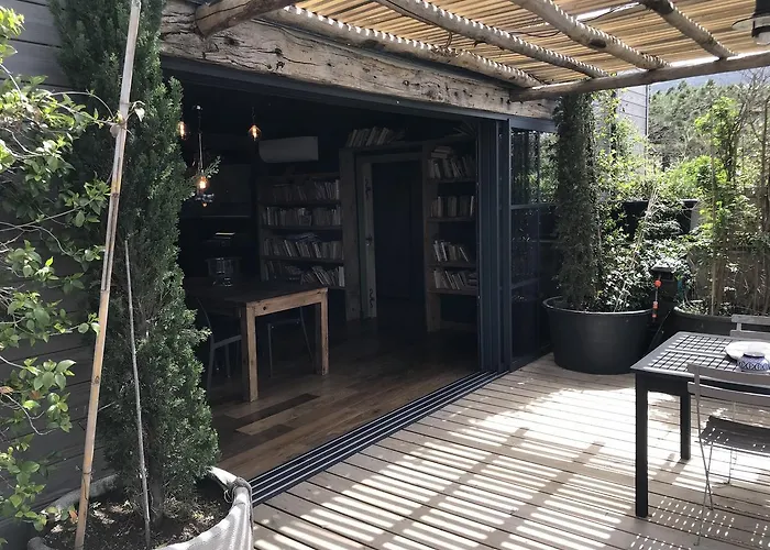 Maranatha, Front De Avec פורטו-וישיו