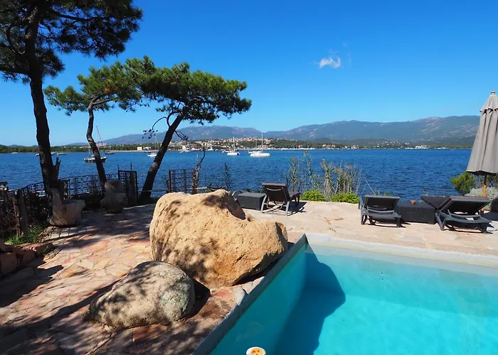 Maranatha, Front De Avec 4*