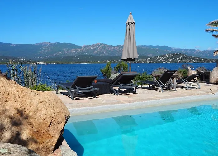 Maranatha, Front De Avec Appart hôtel